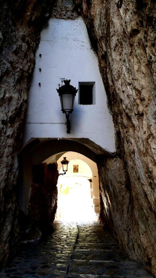 Podiumberg Otel Quatretondeta Dış mekan fotoğraf